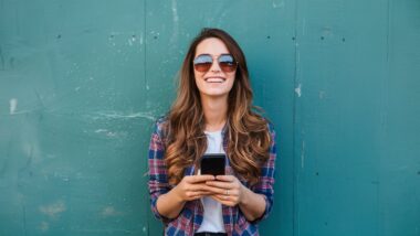Websites that will pay you to use them.